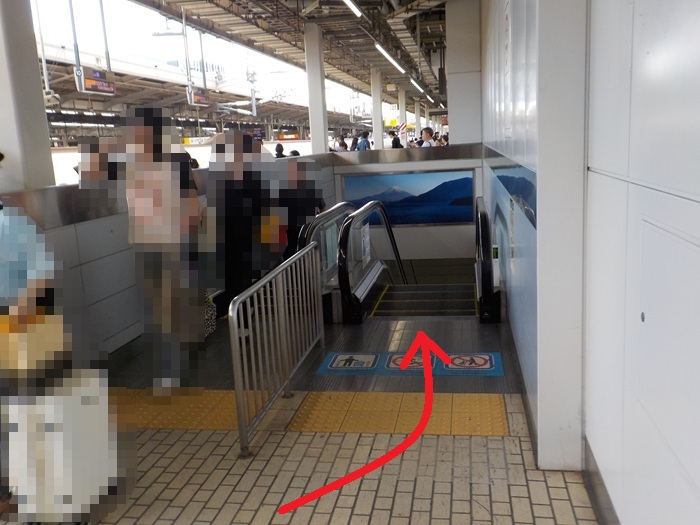 新幹線・新大阪駅27番ホームからJR線のりかえ口への行き方