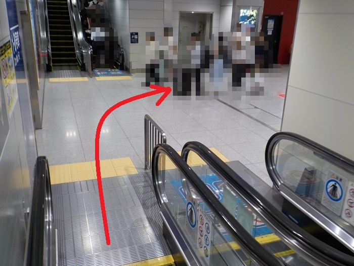 新幹線・新大阪駅27番ホームから、関西空港行き「特急はるか」への乗り換え方法
