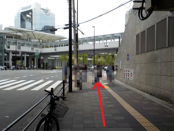 JR大阪駅・桜橋口から、グラングリーン大阪北館への行き方