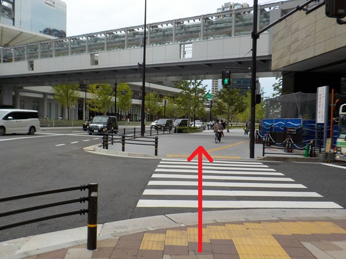 JR大阪駅・桜橋口から、グラングリーン大阪北館への行き方